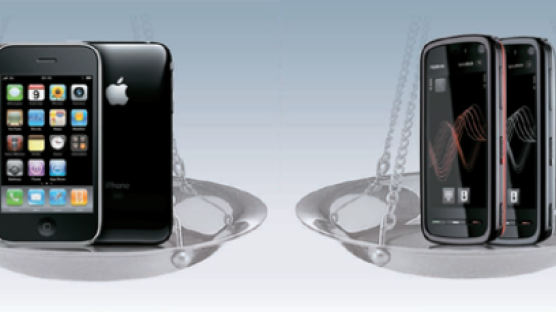 아이폰, 손 대자마자 바로 반응 … 노키아 5800, 인터넷 설정 매우 편리