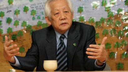 나무 382만 그루 심어 녹색장성 세운 권병현 대표
