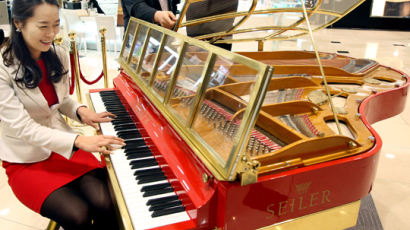 [사진] 2억8000만원짜리 피아노