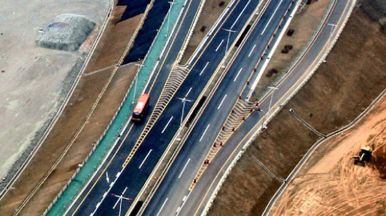 [사진] 새만금 방조제 도로 33㎞ 27일 임시 개통