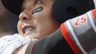김태균 또 연타석 홈런 … 타점 33개, 리그 2위로