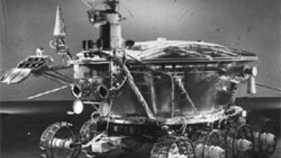 40년 전 소식끊긴 달 탐사 로봇, 다시 모습 드러내