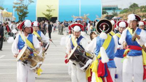 '당진 해나루 농축산물대축제' 2010 인분 비빔밥만들기 체험 열려