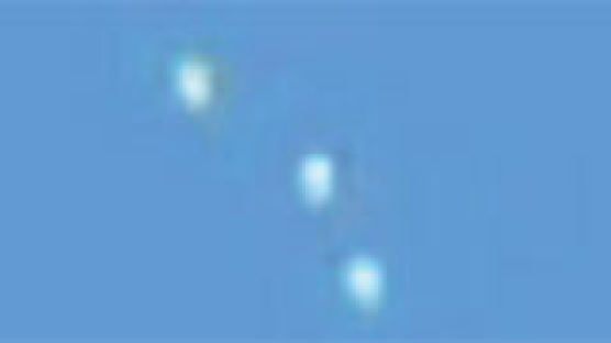 뉴욕 맨해튼 상공에 UFO 출현? ‘해파리 모양 물체’ 수백 명 목격