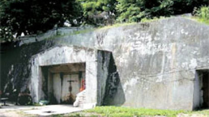 [전우용의 근대의 사생활] 서울, 성벽 대신 방공호로 무장하다
