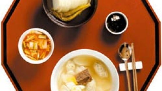 [food&] 팔도 떡국, 팔색 떡국