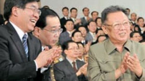 윌러드 사령관 “북한, 수개월 내 도발 가능성”