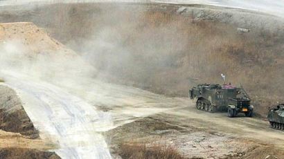 [사진] ‘천안함 1년’ 육·공군 실사격 합동훈련