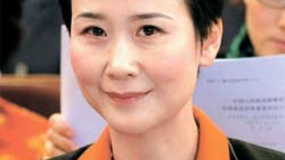중국 경제계 스타로 뜬 리펑 딸 리샤오린