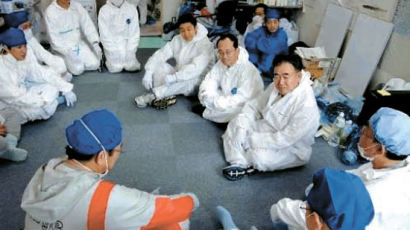 일본 방사능 패닉 … “원전 해결 사실상 백기”