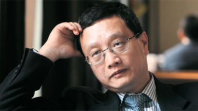“중국 올해 다섯 차례, 금리 7.66%까지 올린다”