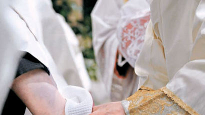 [사진] 내일 부활절 … 교황의 세족식