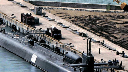 [사진] 세계 최대 핵잠수함 미시간호 부산 입항