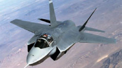 F-35 ‘돈 먹는 하마’로 전락