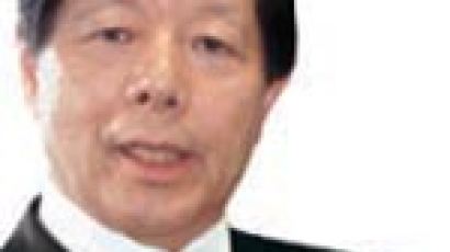 일본 대표 지성 후나바시…칼럼 ‘월드 뷰’ 연재