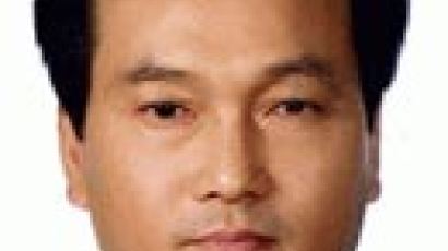 ‘경관 폭행’ 안민석 의원 벌금 300만원