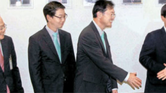 [사진] 김석동 금융위원장, 증권사 사장단 간담회