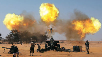 [사진] 시민군, 카다피 고향 시르테 공항 장악