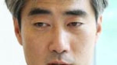 신현송 “한국 위기 때마다 V자 반등”