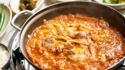 추운 겨울, 김치찌개 창업 인기 있을 것