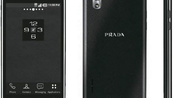LG 기술 + 프라다 디자인…세 번째 프라다폰 베일 벗어