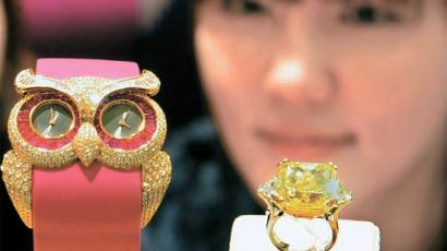 [사진] 112억원짜리 다이아몬드와 4억6300만원짜리 시계