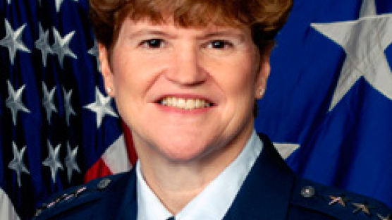 미 공군 사상 첫 여성 4성 장군