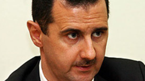 시리아 고위 관료 첫 반기 …알아사드 정권 균열 조짐