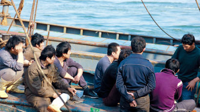 중국 어선 나포한 北, 서해 쪼그라들어 폭발?