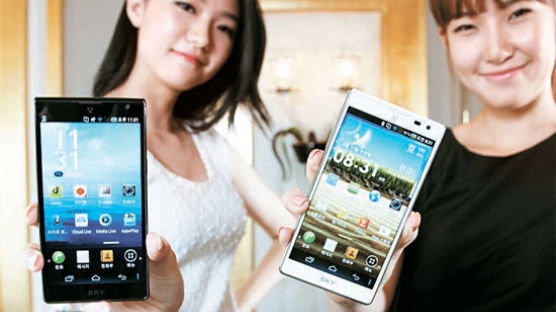 [사진] 팬택의 5인치 화면 스마트폰 ‘베가 S5’ 