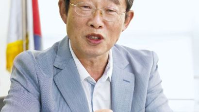 민주당 대선 경선 쥔 이용득 "'3노'가 있다" 