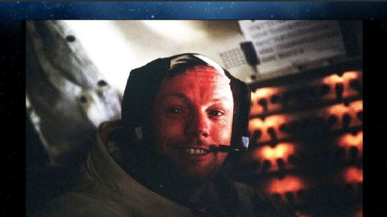 NASA 홈페이지 첫 화면 '닐 암스트롱' 사진 애도