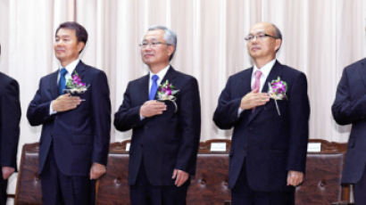 [사진] 헌법재판관 5명 취임 