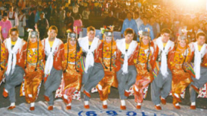 [천안흥타령축제] 민속춤 경연 21개국 22개팀 참가 … 세계 문화 대향연 열린다 