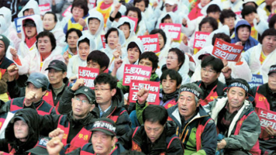 대선 겨냥한 파업·집회 … 표 급한 후보들 앞다퉈 참석