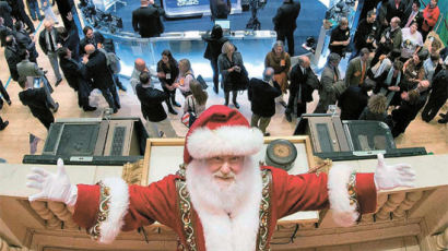 [사진] 산타 랠리 올까 … 뉴욕 증시 온 산타클로스