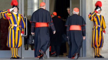 [사진] 새 교황 뽑는 콘클라베 첫 준비회의 