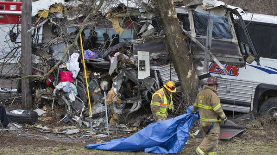 [사진] 미국 펜실베니아주 버스 교통사고