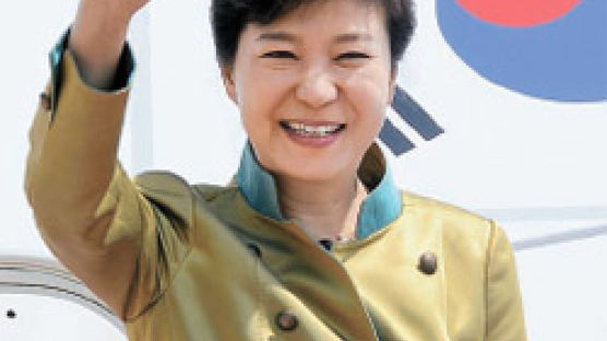 박근혜식 민원해결법, 어머니 육영수 벤치마킹