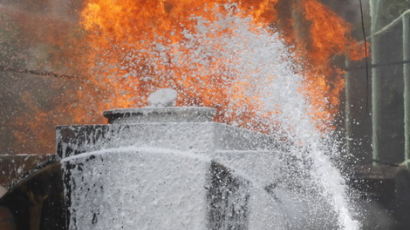 [사진] 베트남 하노이 유류탱크 차량 화재
