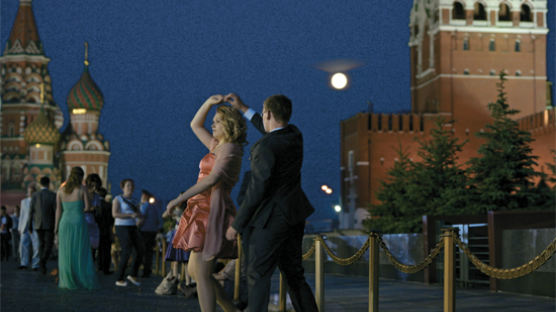 [Russia 포커스] '수퍼문' 달빛 아래 크렘린 댄스 