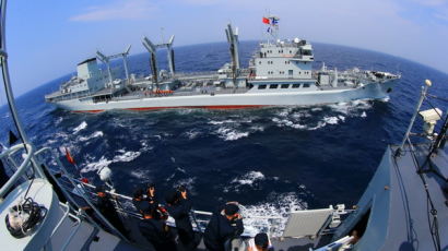 [사진] 동해에서 중·러 해군합동훈련