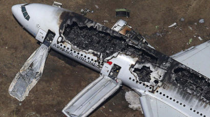 [사진] 아시아나 항공기 충돌 사고 현장, '처참한 모습'