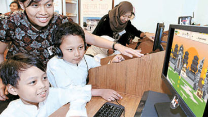 [사진] 인도네시아에 문 연 '‘KT-공신 이러닝센터'