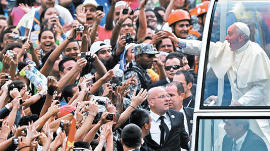 [사진] 남미 출신 교황 오셨네 …