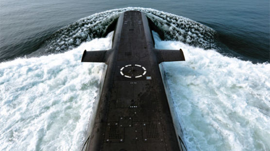 1800t급 김좌진함 진수 … 한국 잠수함 전력
