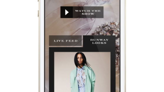 버버리, iPhone 5s를 사용해 2014년 봄/여름 패션쇼를 담아내다 