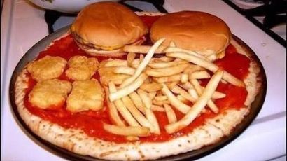 햄버거 피자 합체, "패스트푸드 중독자를 위한 엄청난 칼로리"