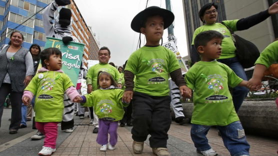 [사진] 볼리비아 '작은 사람의 날' 행사