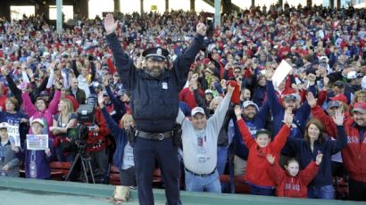 [사진] 6년만의 우승 쾌거 '보스턴 레드삭스' 축하 행진